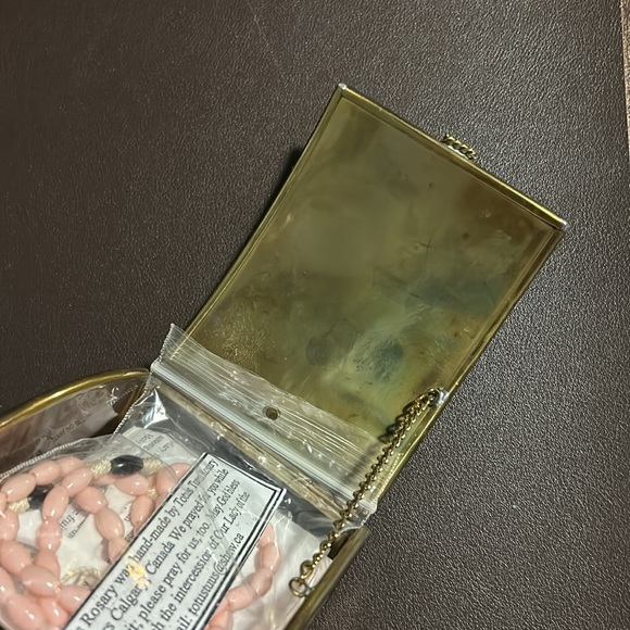 Vintage 90’s classic Via Vermont cross angels glass and brass trinket box - Picture 16 of 17